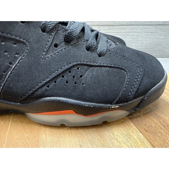 Nike Air Jordan Retro 6 Mid Shoes Black Infrared 384665-060 Women 6.5 - Picture 3 of 15